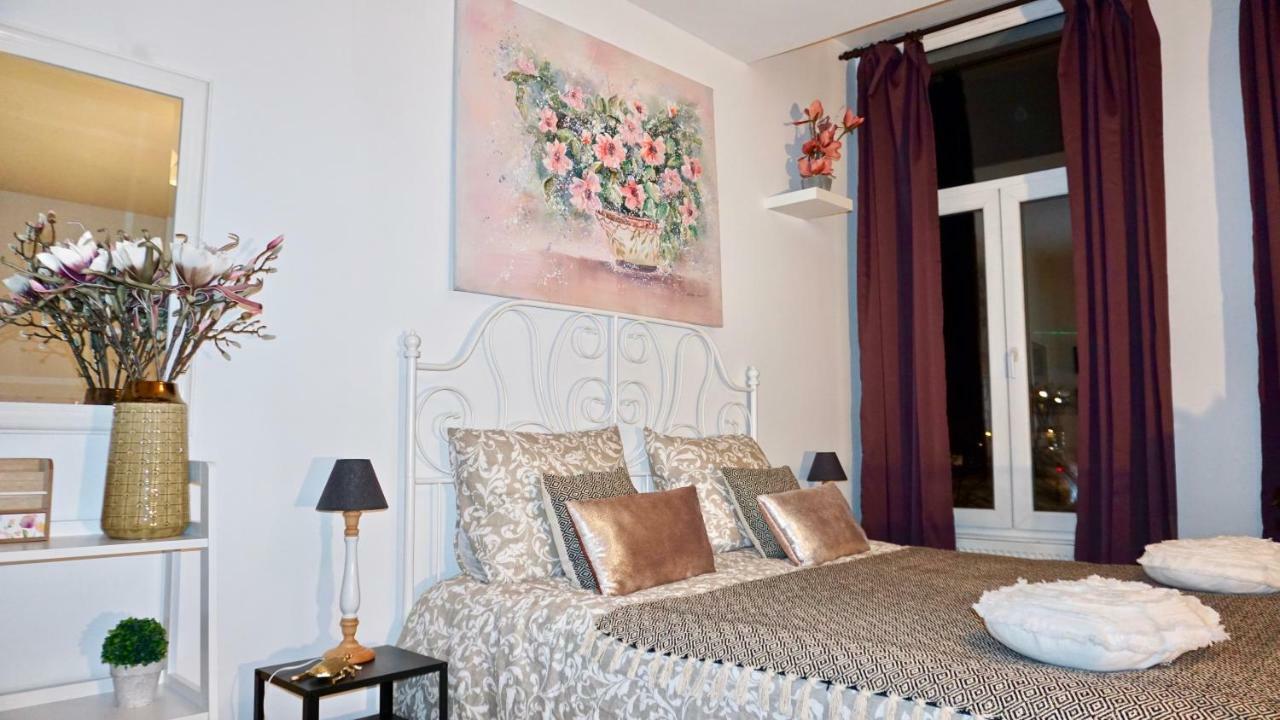 Sint-Jans Appartments アントウェルペン エクステリア 写真